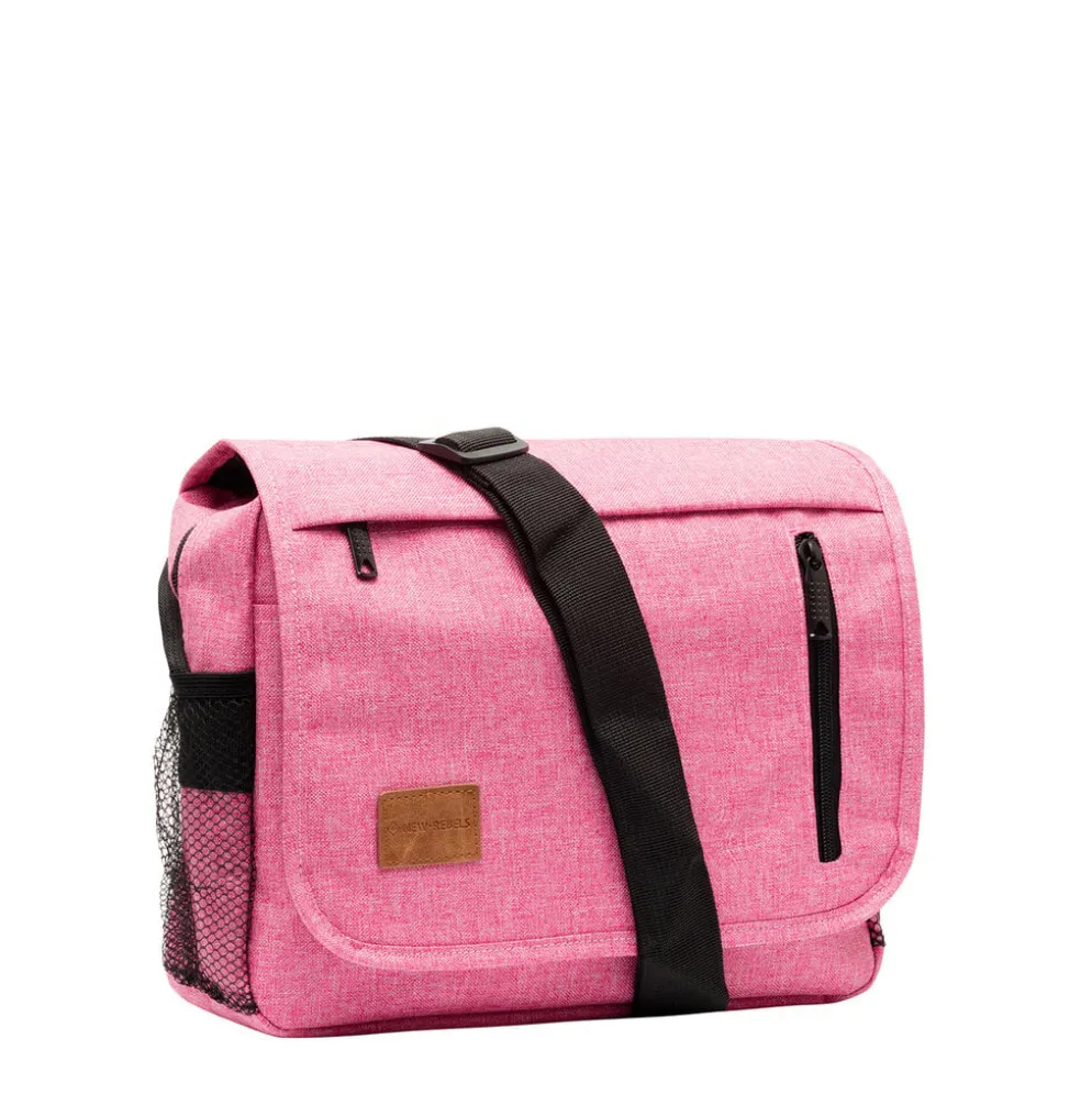 New Rebels ® Heaven25 - Medium Schoudertas A5 - Crossbodytas met flap - Roze