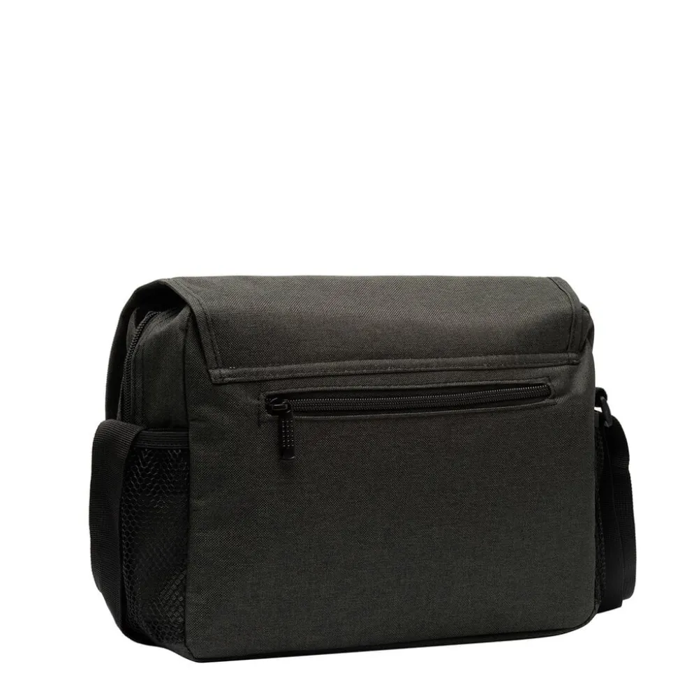 New Rebels ® Heaven25 - Medium Schoudertas A5 - Crossbodytas met flap - Zwart