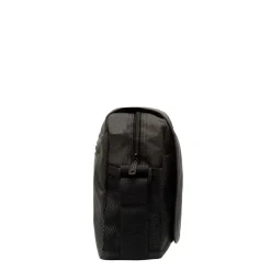 New Rebels ® Heaven25 - Medium Schoudertas A5 - Crossbodytas met flap - Zwart