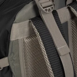 New Rebels ® Kinley - Rugtas - Schooltas - Vrijetijdstas - 35 Liter - Nylon - Zwart