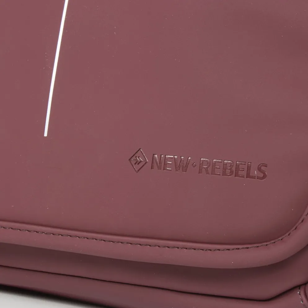 New Rebels ® Mart - Flapover - Burgundy - A5 - Schoudertas