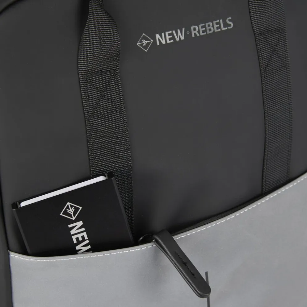 New Rebels Bowie Cape Coral Zwart 14L Rugzak Reflectie Waterafstotend Laptop 13"