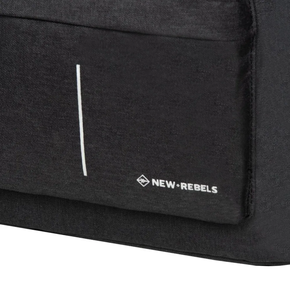 New Rebels Boyan Chicago Zwart 9L Rugzak Gerecycled Nylon