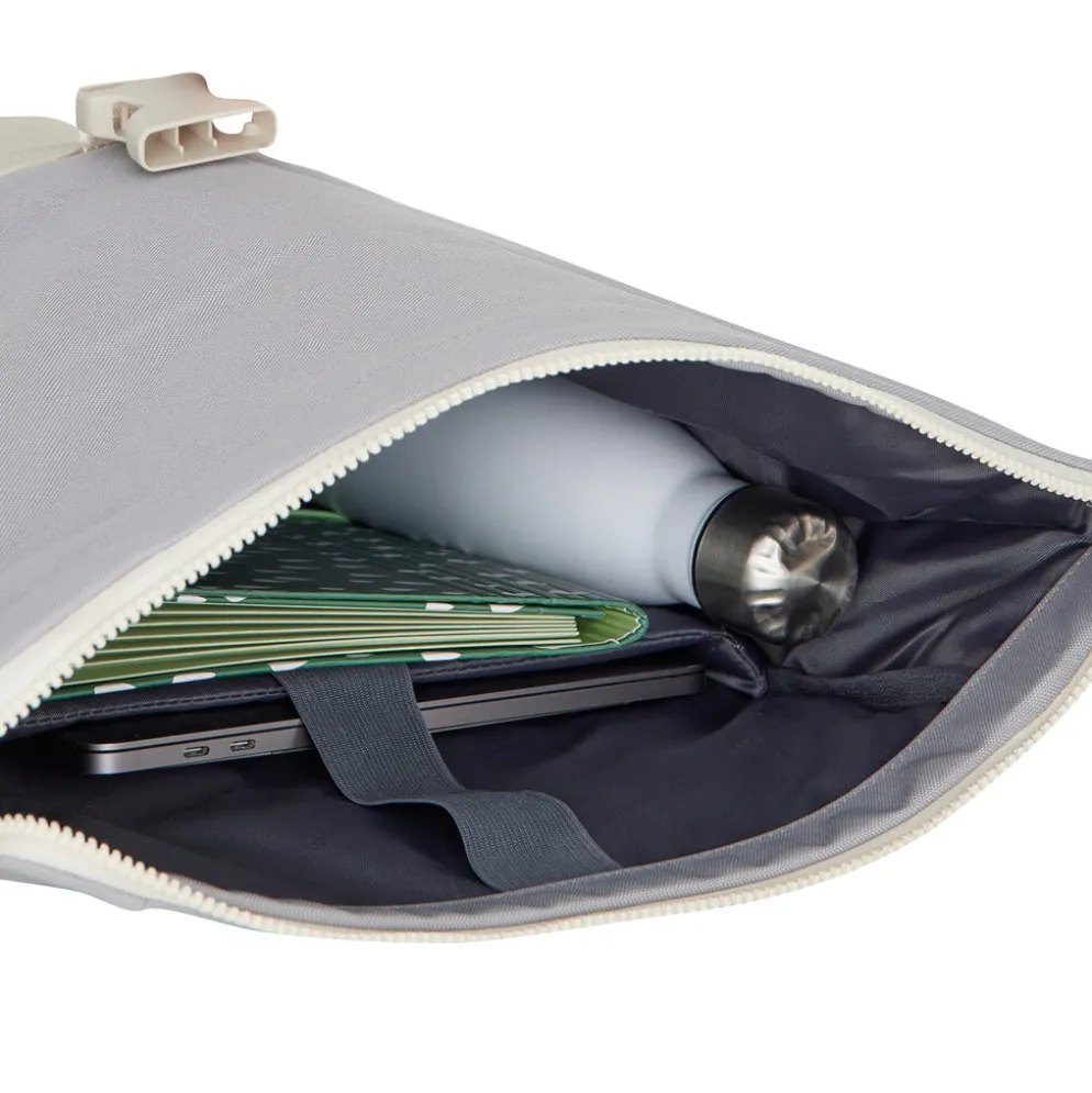 New Rebels Ferron New York Rolltop Rugzak 16L – Rolltop Werktas / Schooltas Laptop Rugtas Beige