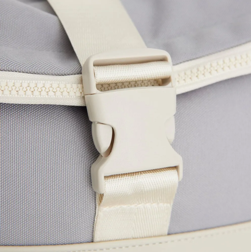 New Rebels Ferron New York Rolltop Rugzak 16L – Rolltop Werktas / Schooltas Laptop Rugtas Beige