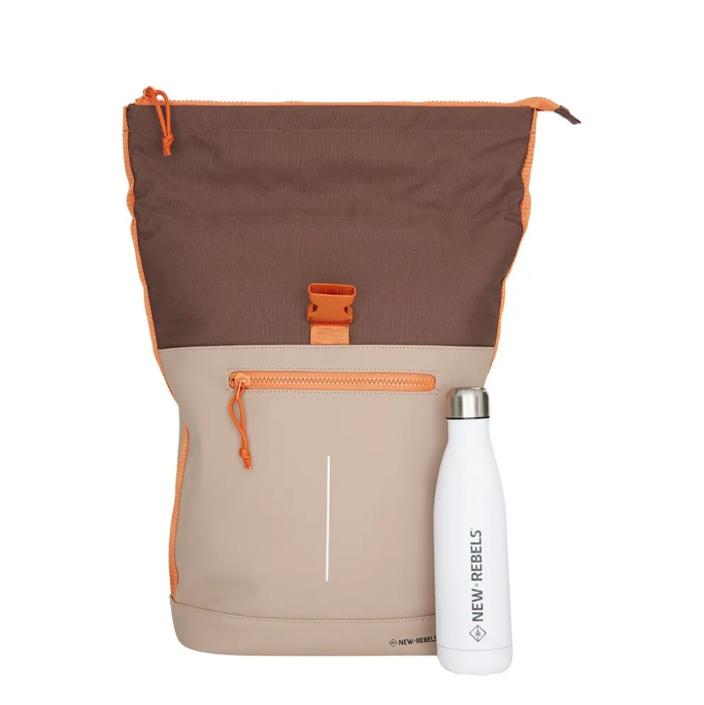 New Rebels Ferron New York Rolltop Rugzak 16L – Rolltop Werktas / Schooltas Laptop Rugtas Coffee
