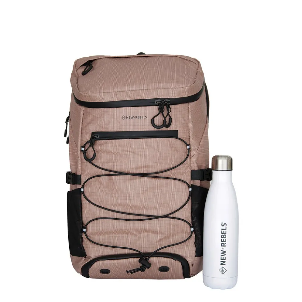 New Rebels Hugo - Eastvale Rugzak Old Pink 23L Waterdicht Lichtgewicht Ruim