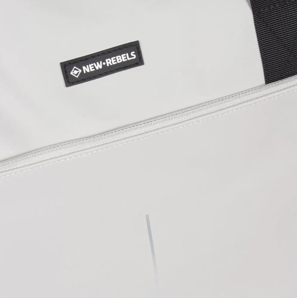 New Rebels Julan Shopper 40L Licht Grijs Waterafstotend