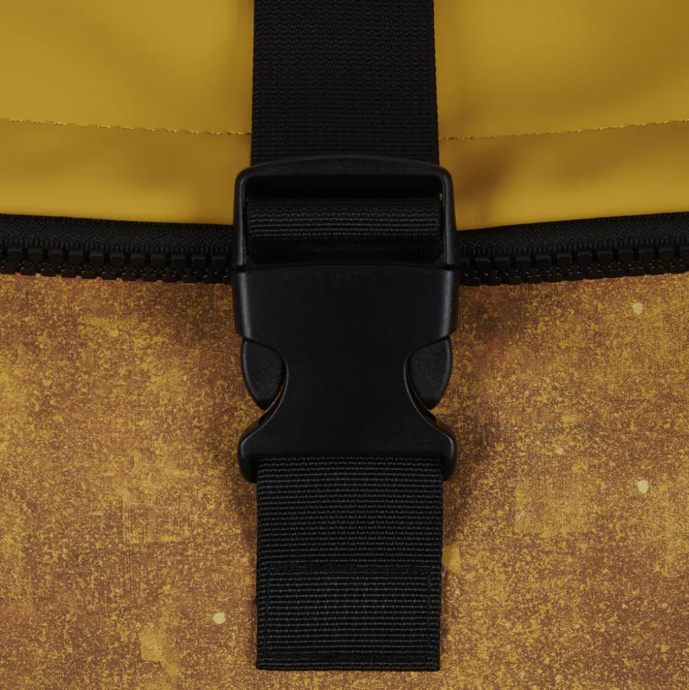 New Rebels Mart Art - New York Gustavo Rolltop Backpack 16L