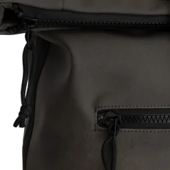 New Rebels Mart Arts – New York Parelmeisje Rolltop Rugzak 16L | Johannes Vermeer Waterafstotend Backpack