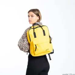 New Rebels Mart Chicago Beige 17L Rugtas Waterafstotend Laptop 13