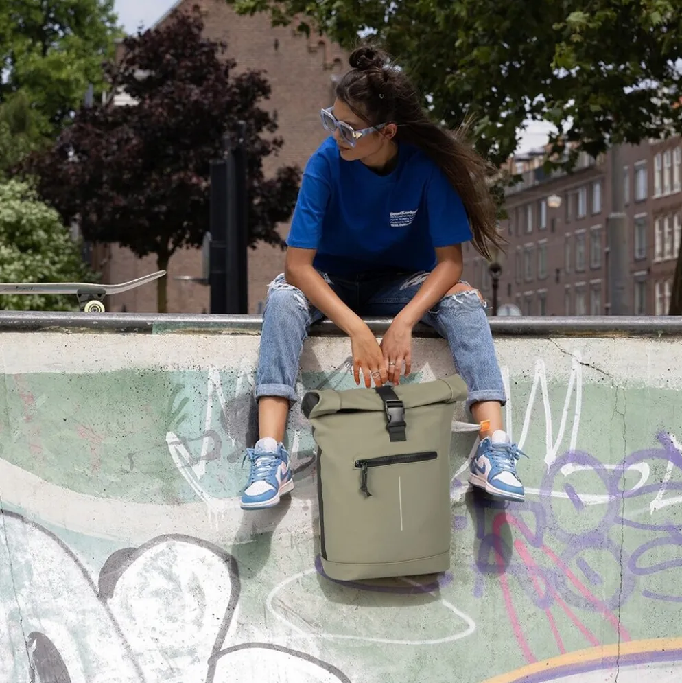 New Rebels Mart New York Taupe 21L Rugtas Rolltop Waterafstotend Laptop 15.6"