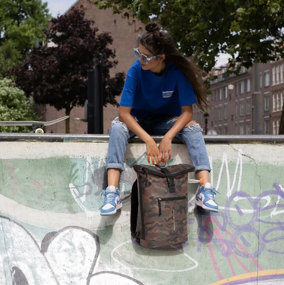 New Rebels Mart New York Camouflage Groen 21L Rugtas Rolltop Waterafstotend Laptop 15.6"