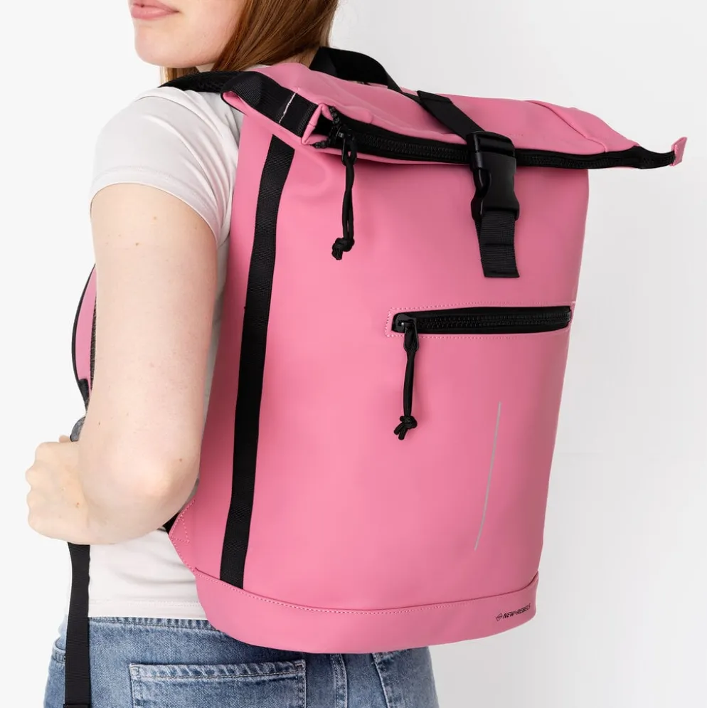 New Rebels Mart New York Cotton Candy 21L Rugtas Rolltop Waterafstotend Laptop 15.6"
