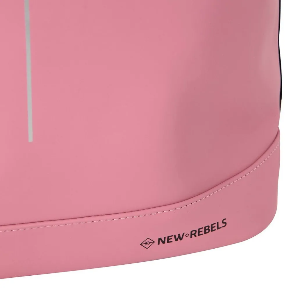 New Rebels Mart New York Cotton Candy 21L Rugtas Rolltop Waterafstotend Laptop 15.6"