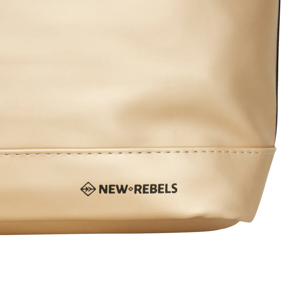 New Rebels Mart New York Metallic Goud 21L Rugzak Rolltop Waterafstotend Laptop 15.6"