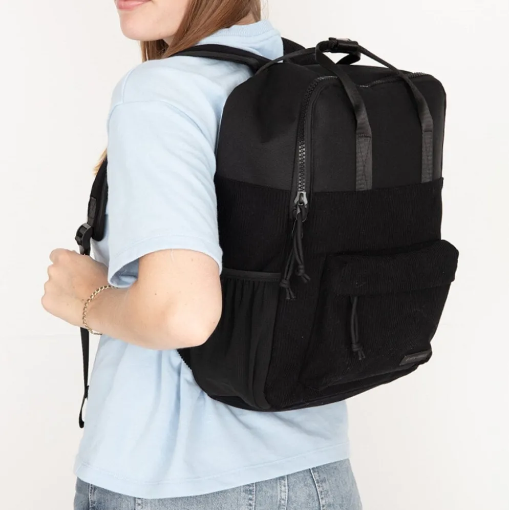 New Rebels Springfield Ribbi Rugzak 13L – Stevig Rib Polyester – Lichtgewicht Schooltas & Werktas - Black