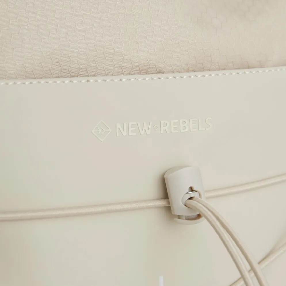 New Rebels Trondheim Windsor Rolltop Rugzak Beige