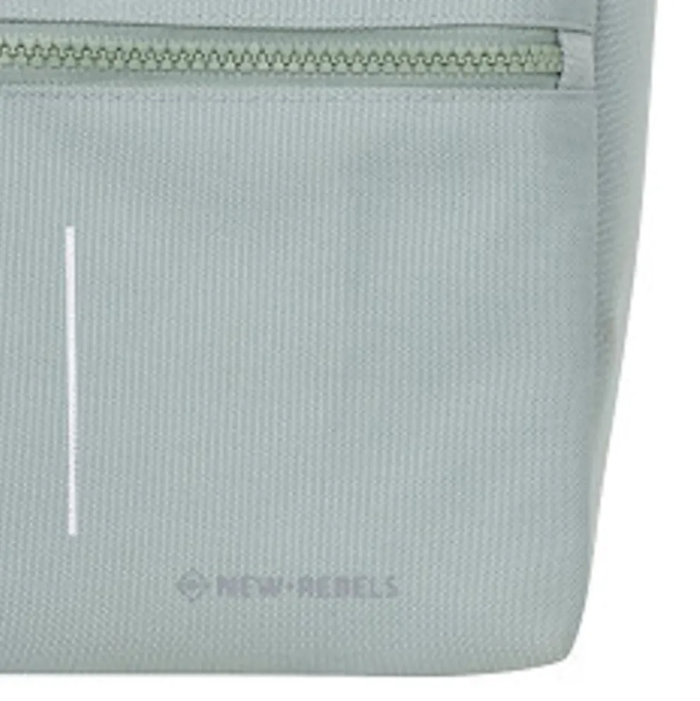 New Rebels Valor Weverly School / Werktas Rugzak - 9,5L – Stevig 900D Polyester - 4 Compartimenten Laptopvak 14” - Waterafstotend Sage Green