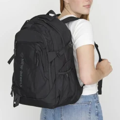 New Rebels Vince Baldwin Zwart 33L Rugtas Waterafstotend Laptop 15.6