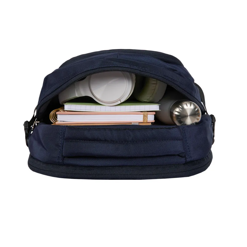New Rebels Vince Gilbert Navy Blauw 27L Rugtas Waterafstotend Laptop 15.6"