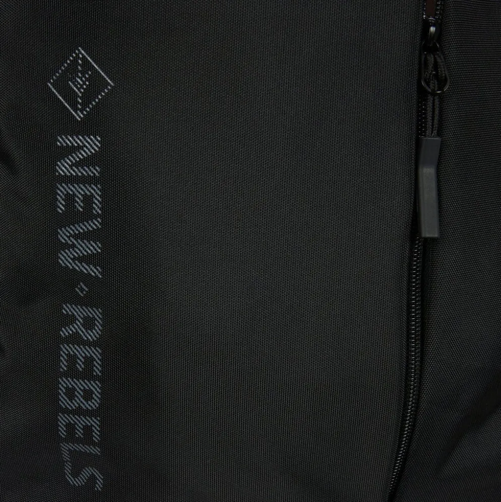 New Rebels Vince Gilbert Zwart 27L Rugtas Waterafstotend Laptop 15.6"