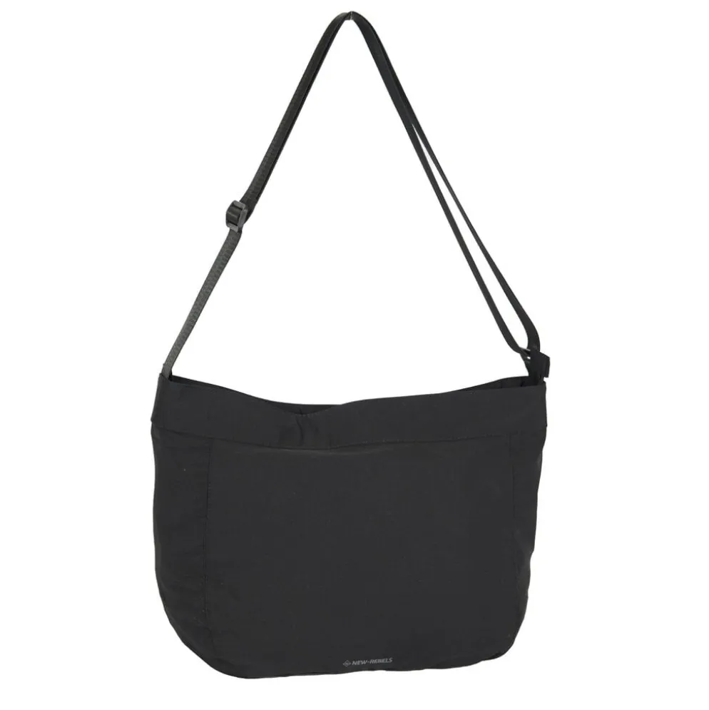 New Rebels Willow Dundalk Zwart 19L Schoudertas